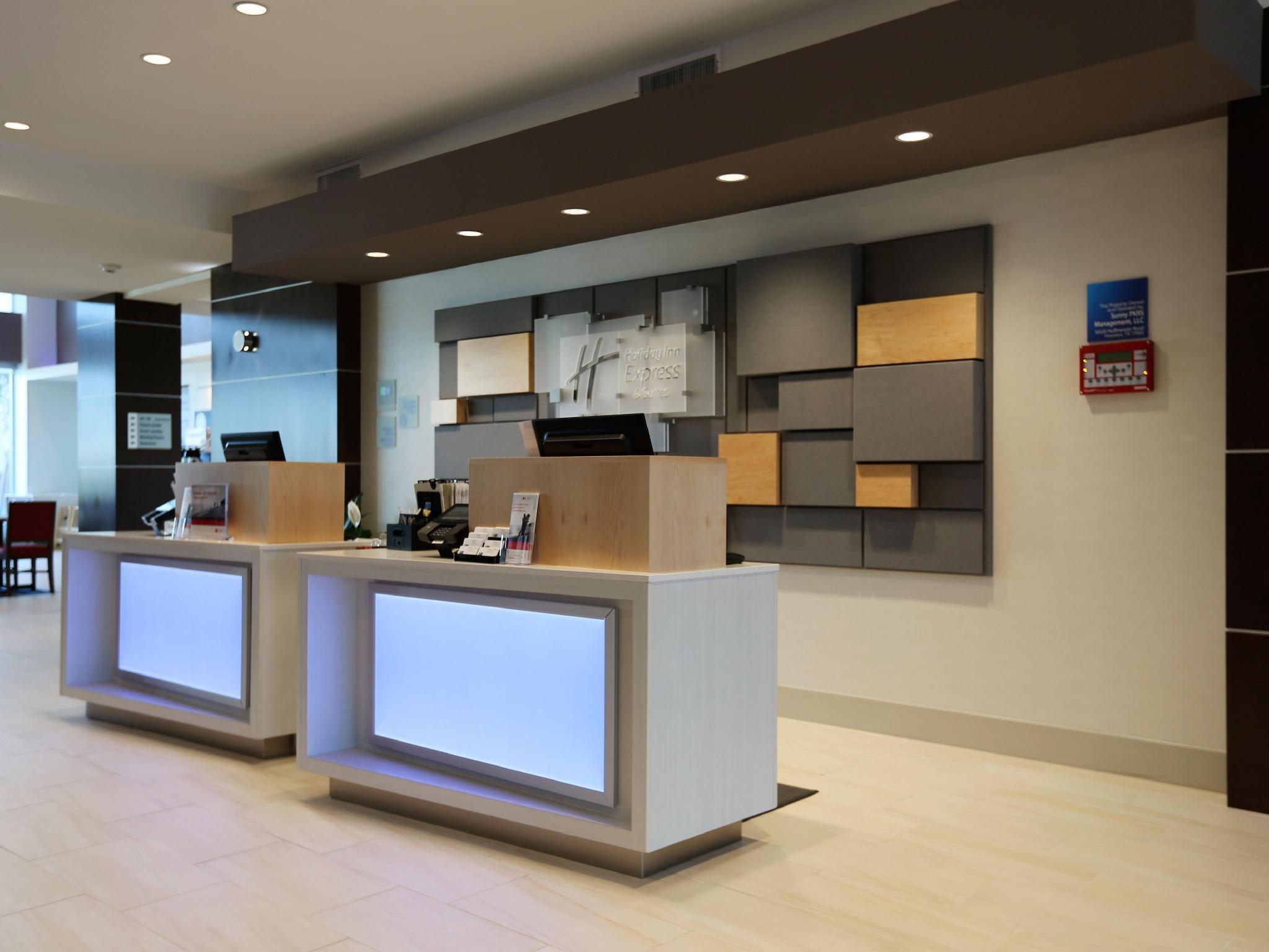 Holiday Inn Express & Suites Houston Nw - Hwy 290 Cypress By Ihg Buitenkant foto