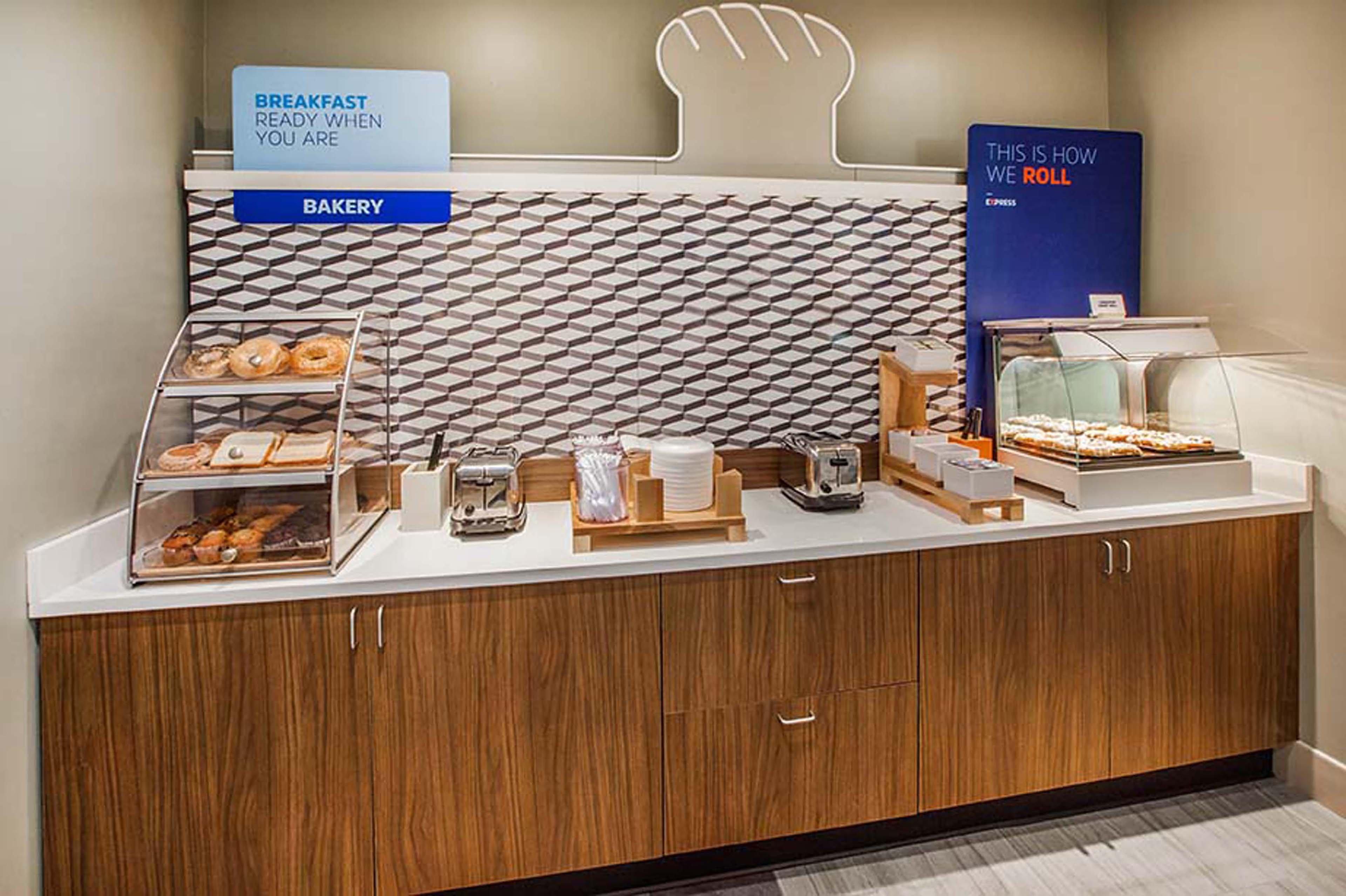 Holiday Inn Express & Suites Houston Nw - Hwy 290 Cypress By Ihg Buitenkant foto